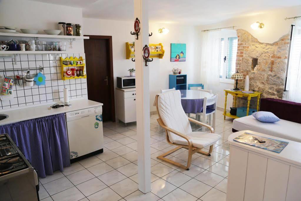 Apartment Pina Split Exterior photo
